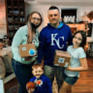 Meet your Posher, Holly